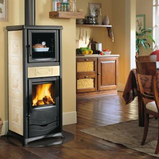 La Nordica - Rossella Plus Forno EVO Stufe a Legna - Ecotek Srl