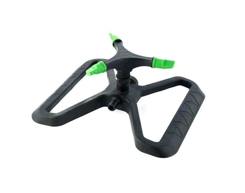 Irrigatore 3 braccia rotanti per prato e giardino