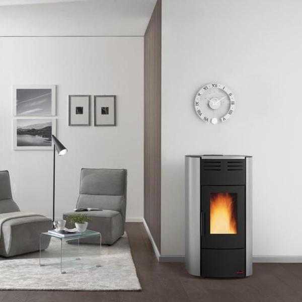 La Nordica Extraflame - Raffaella Idro H15 5.0 Termostufa Raffaella Idro H15 5.0